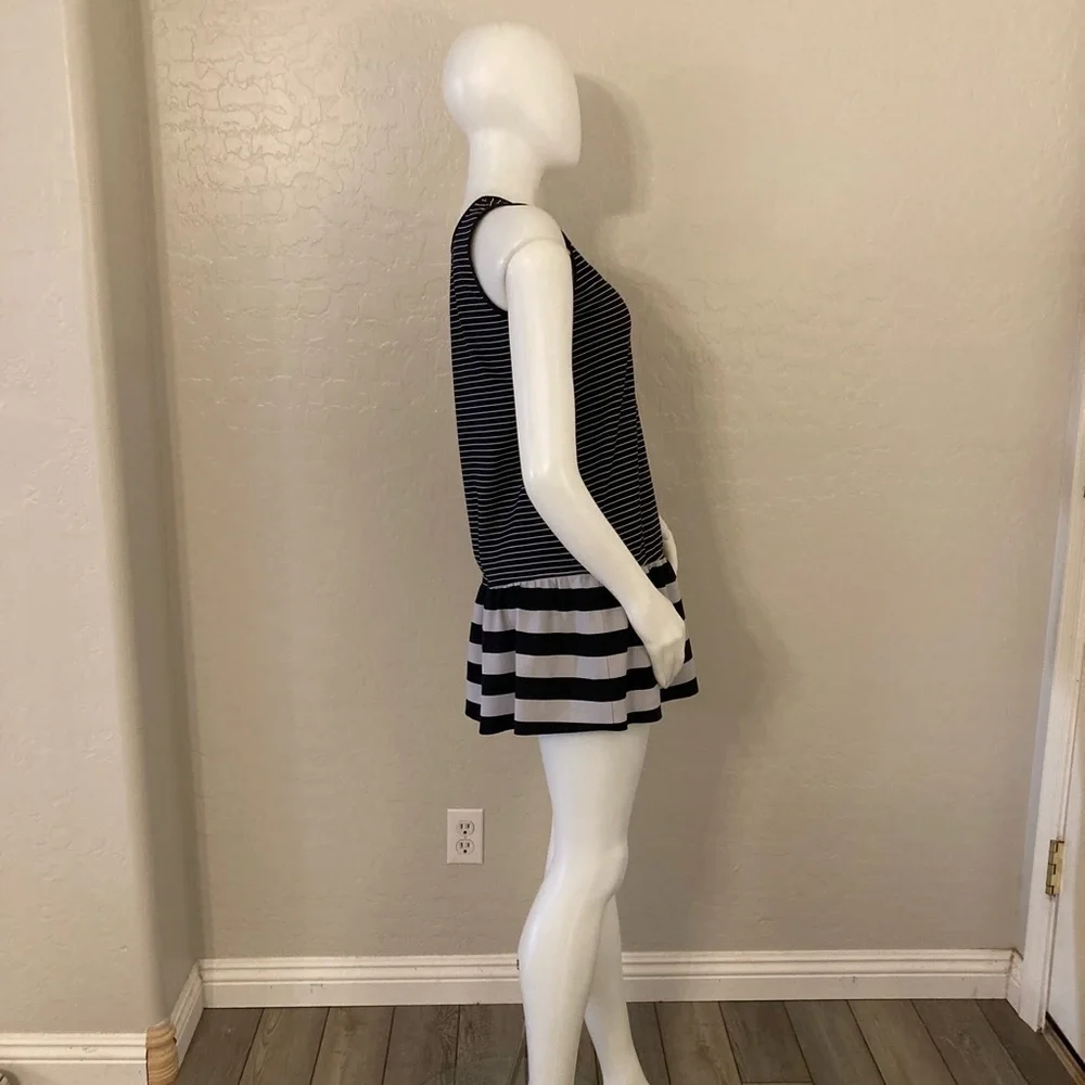 Rare Lululemon Both Ways Dress Parallel Stripe / Black 4-6